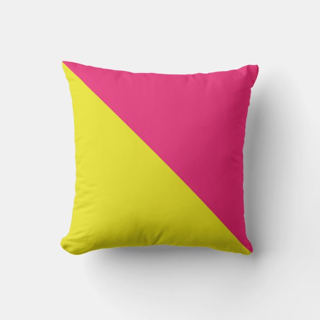 International Flag Code pillow- Letter O (Oscar) Cushion (Front)