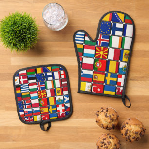 International flag collection, world flags, oven mitt & pot holder set