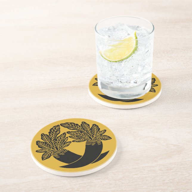 Intersecting radish coaster (Side)