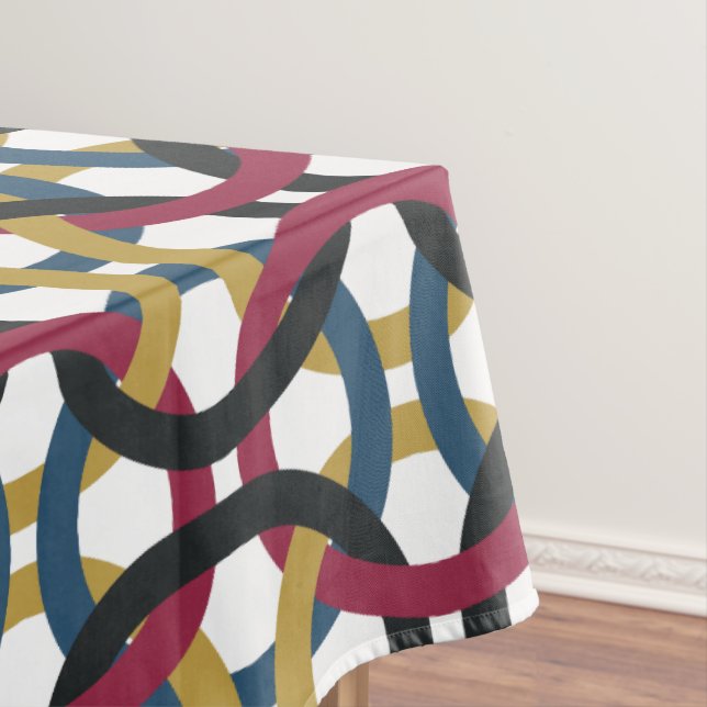 Interwoven Pattern Tablecloth (In Situ)