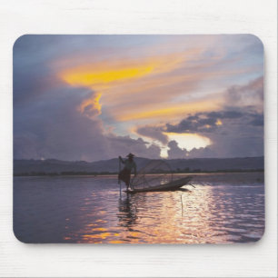 Intha fisherman leg rowing boat fishing with net mouse mat
