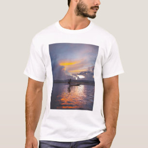Intha fisherman leg rowing boat fishing with net T-Shirt