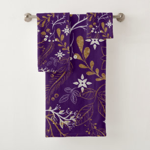 Intricate floral pattern with gold and white bath towel set