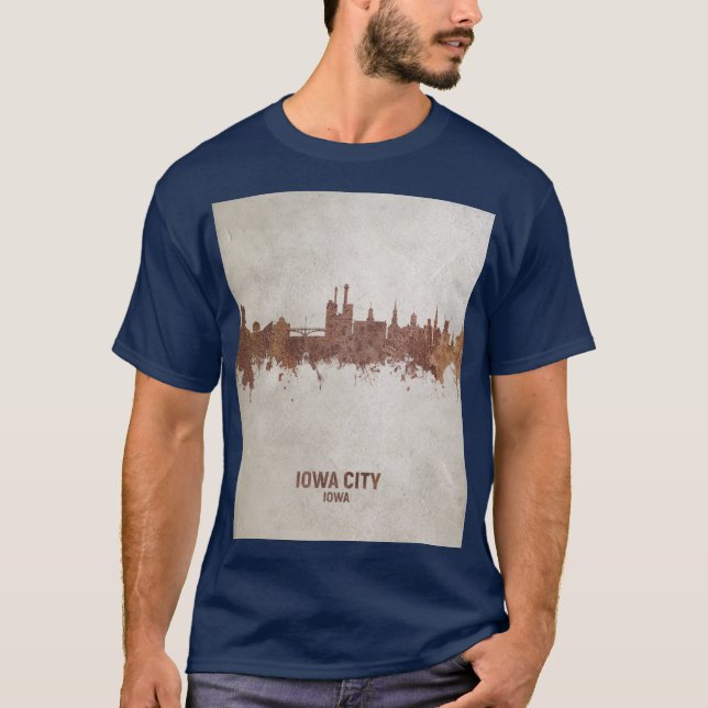 Iowa City Iowa Skyline Oversized 3 T-Shirt (Front)