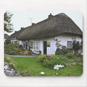 Ireland, Adare. Thatched-roof cottage Mouse Mat