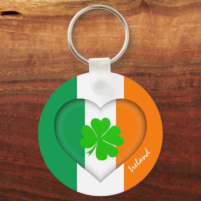 Ireland & Irish Heart, Flag lucky clover /shamrock Key Ring (Front)
