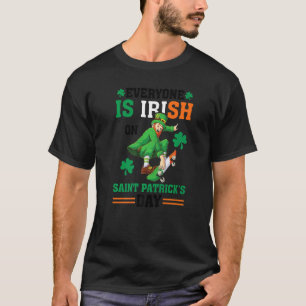 Ireland Irishman Irish Map Irish Flag St Patricks  T-Shirt