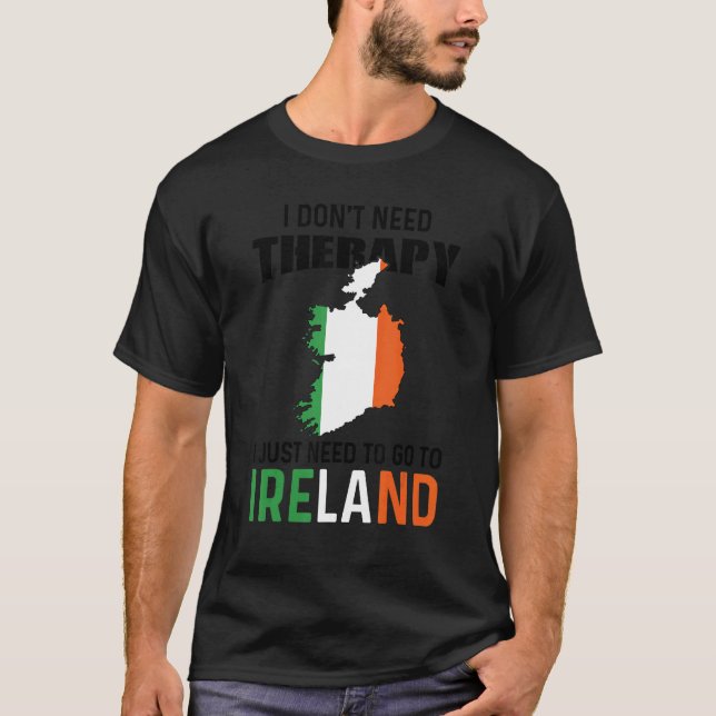 Ireland Irishman Irish Map Irish Flag St Patricks  T-Shirt (Front)