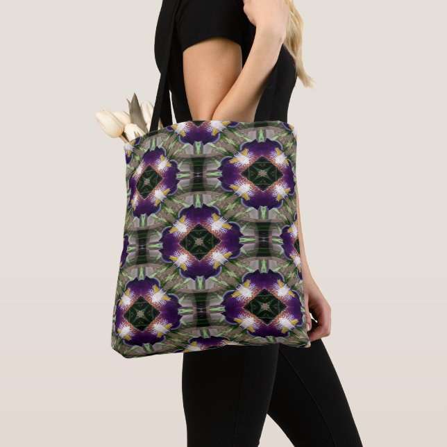 Iris Wreaths.... Tote Bag (Close Up)