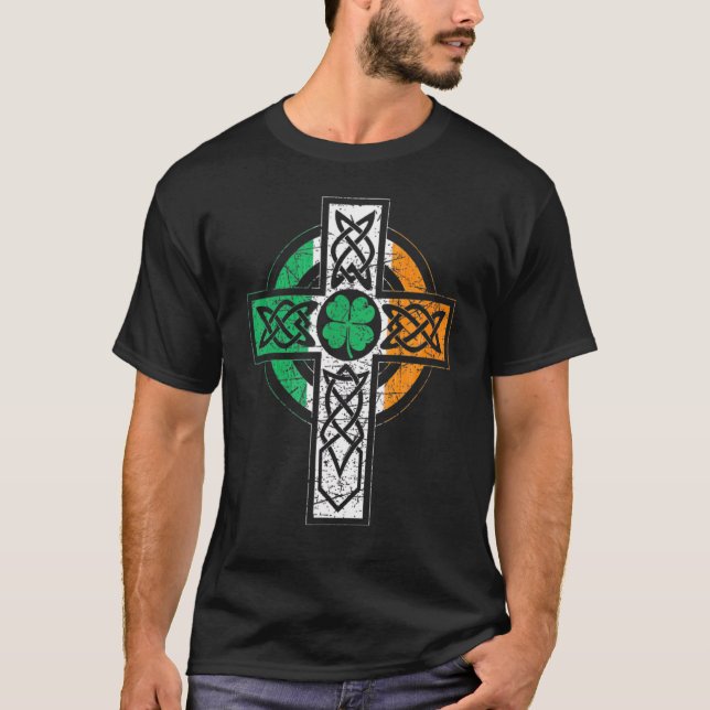 Irish Celtic Knot Christian Cross Ireland Flag Sha T-Shirt (Front)