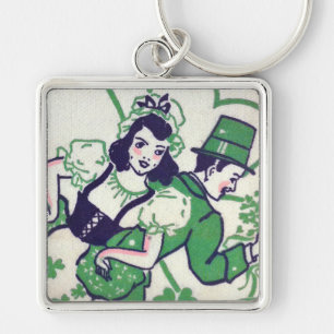 Irish couple old-fashioned key ring