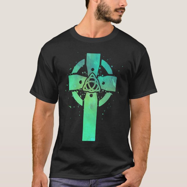 Irish Cross Celtic Trinity Knot Triquetra Christia T-Shirt (Front)