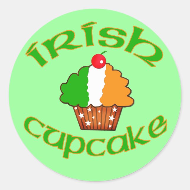 Irish Cupcake Classic Round Sticker (Front)