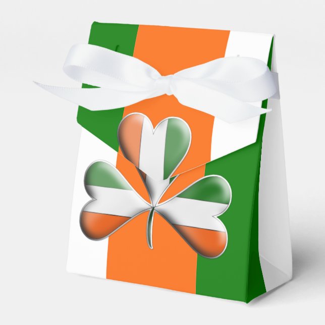 Irish Flag Coloured Shamrock Favour Box (Front Side)