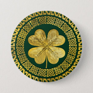 Irish Four-leaf clover with Celtic Knot 7.5 Cm Round Badge