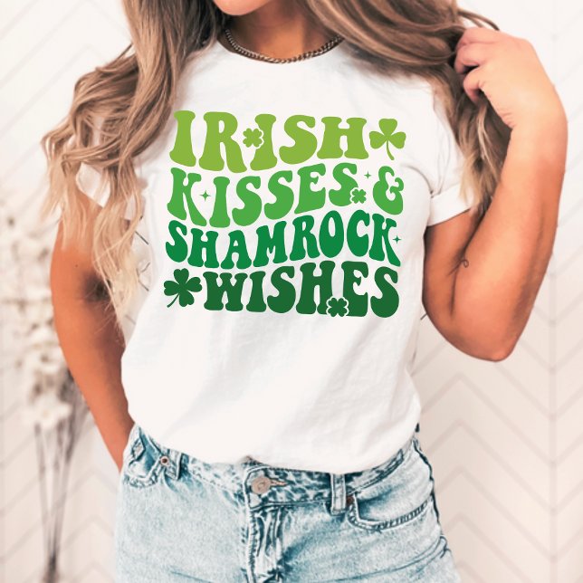Irish Kisses & Shamrock Wishes Retro St Pats Day T-Shirt (Irish Kisses & Shamrock Wishes Retro T-Shirt)
