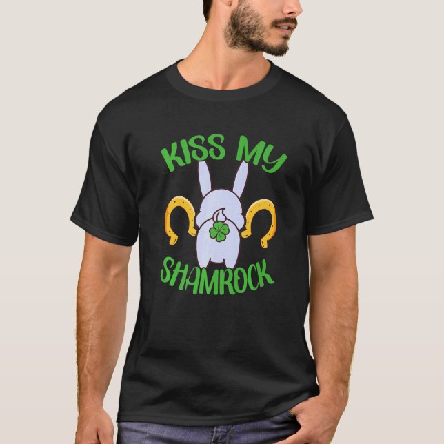 Irish Leprechauns Bunny With Silk Shamrocks St Pad T-Shirt (Front)