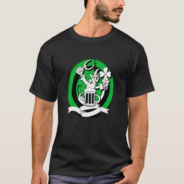 Irish lucky shamrock with beer mug St Patricks Day T-Shirt (Front)