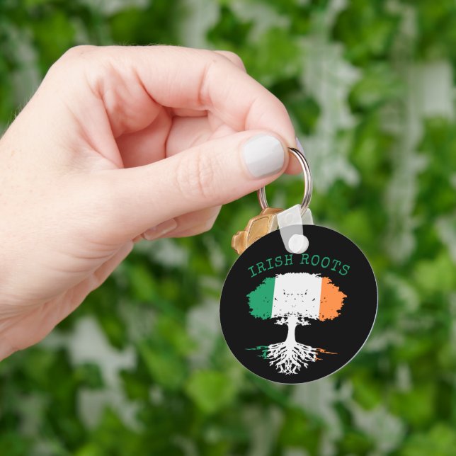Irish Roots Family Tree   Key Ring (Hand)