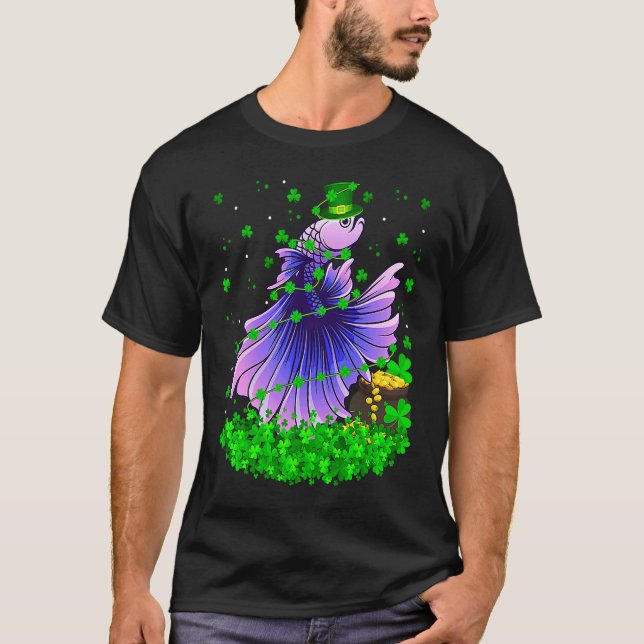 Irish Shamrock Leprechaun Betta Fish St Patrick's  T-Shirt (Front)