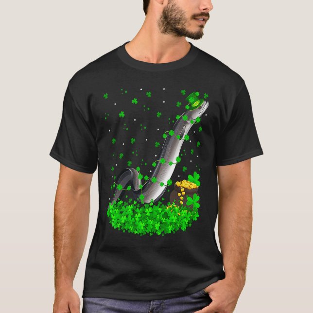 Irish Shamrock Leprechaun Eels Fish St Patrick's D T-Shirt (Front)