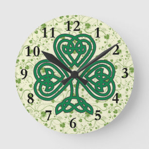 IRISH SHAMROCK SYMBOL CLOCK