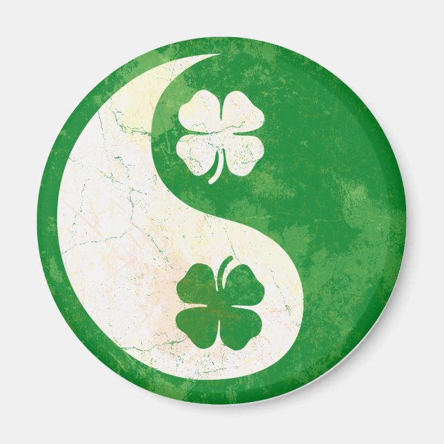 Irish Shamrock Yin Yang Magnet (Front)