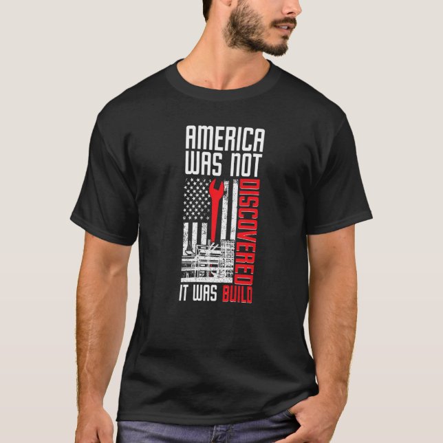 Ironworker American Flag Ironwork Ironworkers   T-Shirt (Front)