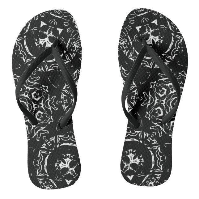 Isla De La Muerte - Skull Bandanna Print Flip Flops (Footbed)