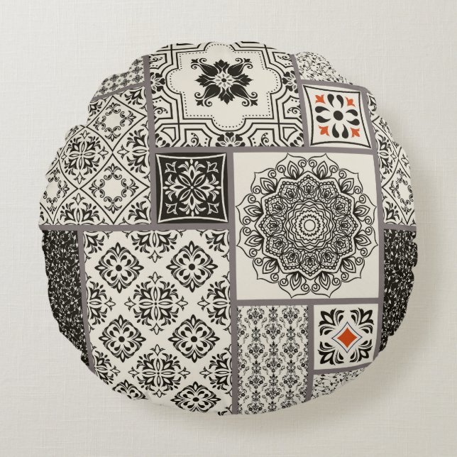 Islamic Majolica Pottery Tile Pattern Round Cushion (Front)