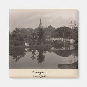 Island pavilion in the Cantanement Garden Magnet