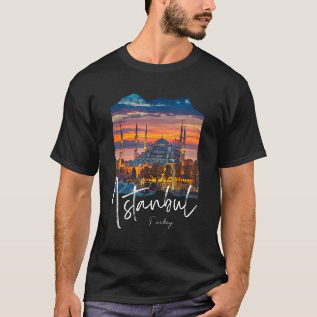 Istanbul Turkey Souvenir Istanbul  T-Shirt (Front)