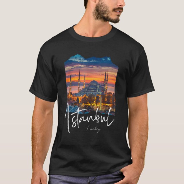 Istanbul Turkey Souvenir T Shirt (Front)