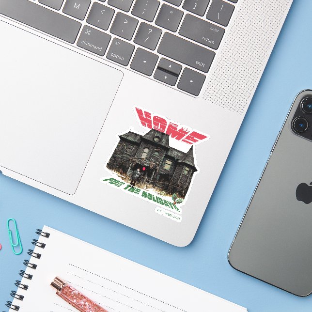IT | Pennywise - Home for the Holidays (Laptop w/ iPhone)