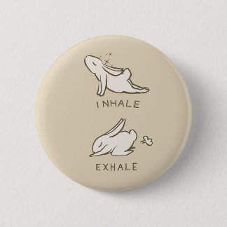 IT PLATES INHALES AND EXHALE BUNNY 6 CM ROUND BADGE