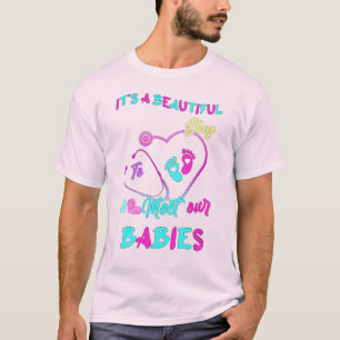 “It’s a Beautiful Day to Meet Our Babies – Cute Ba T-Shirt