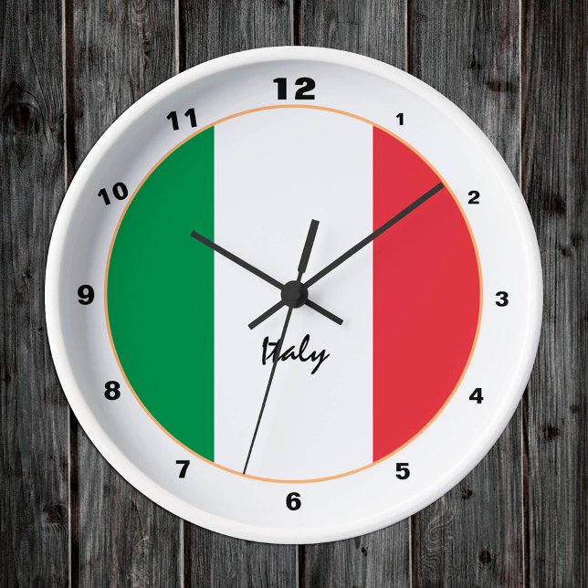Italian Flag clock, Italy trendy fashion /design Round Clock (Creator Uploaded)