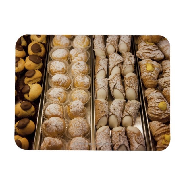 Italian pastries magnet (Horizontal)