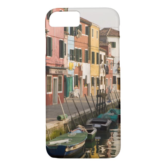 Italy, Burano. Colourful houses of line a Case-Mate iPhone Case (Back)