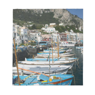 ITALY, Campania, (Bay of Naples), CAPRI: Marina Notepad