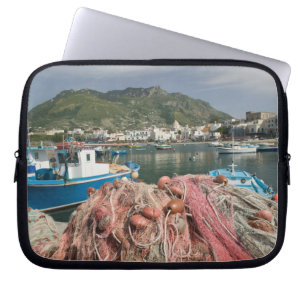 ITALY, Campania, (Bay of Naples), ISCHIA, FORIO: Laptop Sleeve