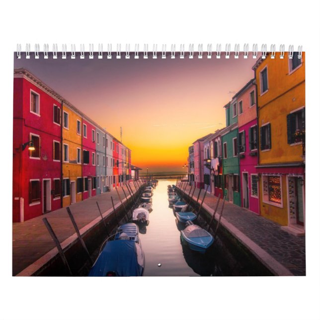 Italy Cityscape           Calendar (Cover)
