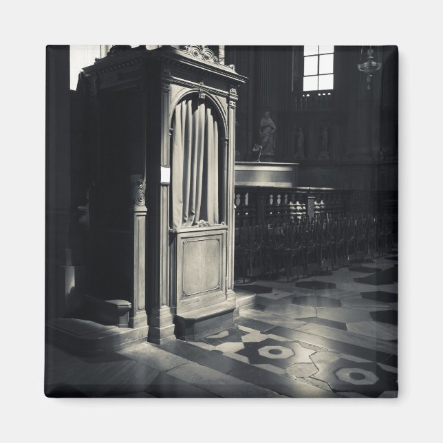 Italy, Como Province, Como. Como Cathedral, Magnet (Front)