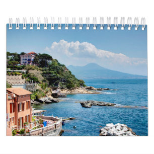 Italy landscape seasons calendar