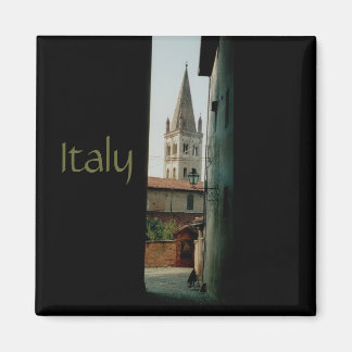 Italy Magnet