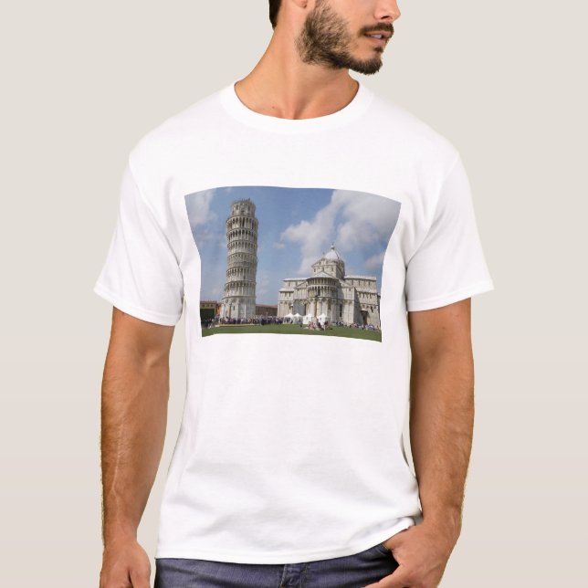 Italy, Pisa. Leaning Tower of Pisa and T-Shirt (Front)
