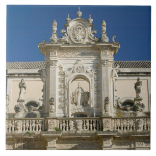 Italy, Puglia, Lecce, Piazza del Duomo, Palazzo Tile