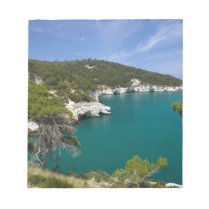Italy, Puglia, Promontorio del Gargano, Testa Notepad