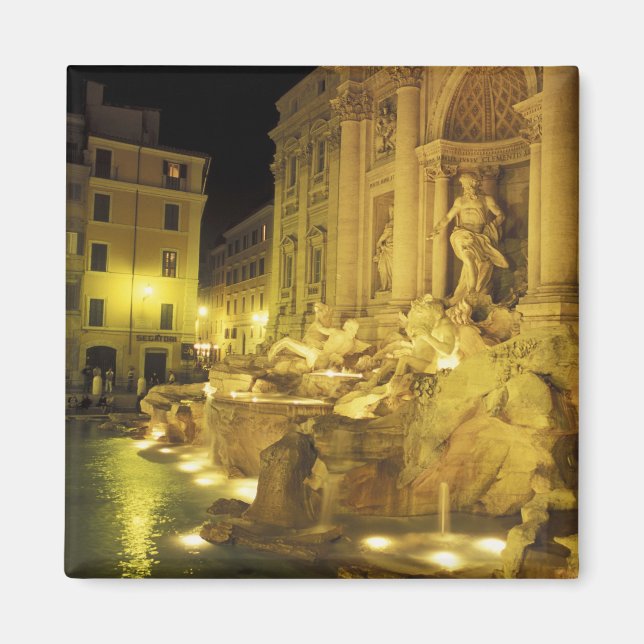 Italy, Rome. Trevi Fountain at night. Magnet (Front)