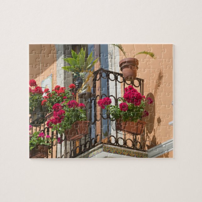 ITALY, Sicily, TAORMINA: Corso Umberto 1, Jigsaw Puzzle (Horizontal)